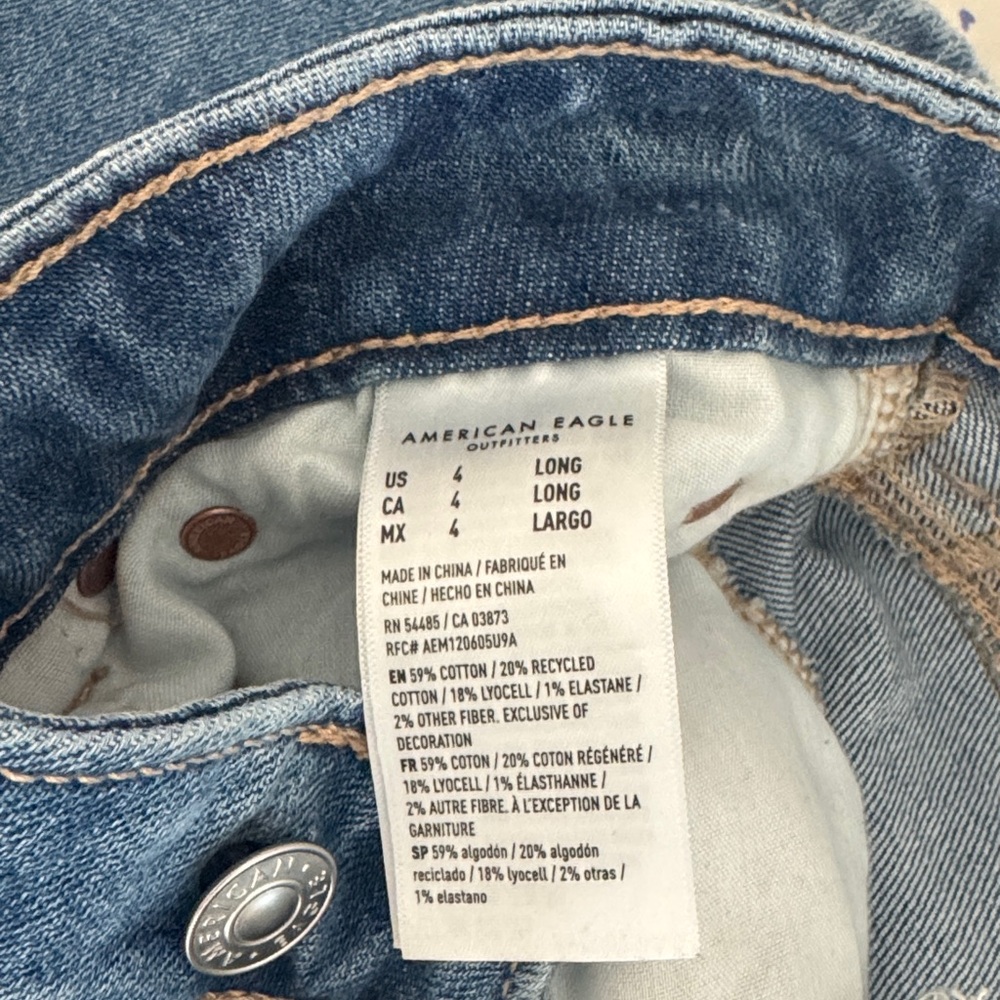 American Eagle Outfitters Dreamy Drape High Rise Jeans - Picture 4 of 8